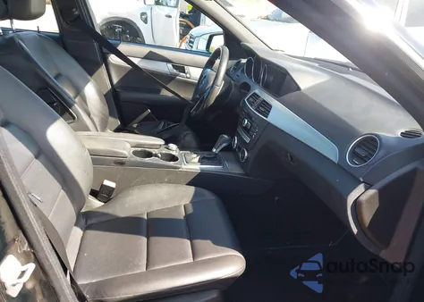 2012 Mercedes-Benz C 250 Sport from USA, damaged, VIN WDDGF4HB4CA598222